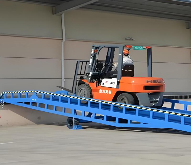 上栗移动式卸货平台（叉车用）